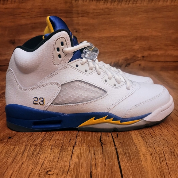 Nike Air Jordan Retro 5 Laney 2013 GS Size 6y DS 440888 189 Brand New - Picture 2 of 10
